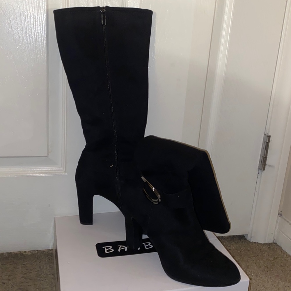 *LAST WEEK* Black calve high heeled boots